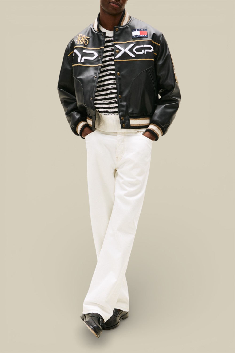 תמונת כל הלוק של ז'קט